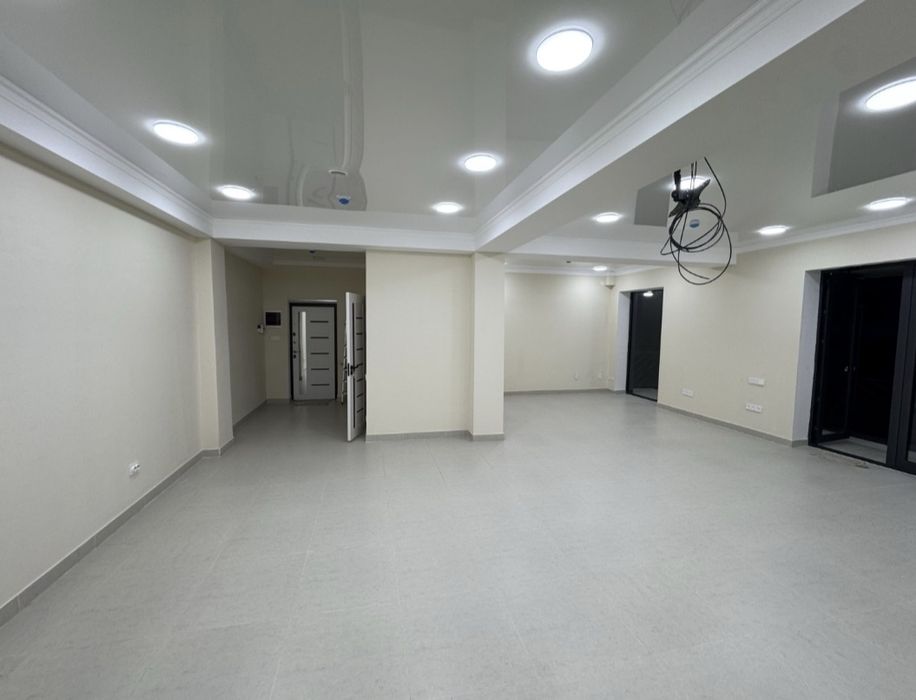 Продаётся нежилое помещение 95000 у.е общая площадь 78м² Учтепинский р