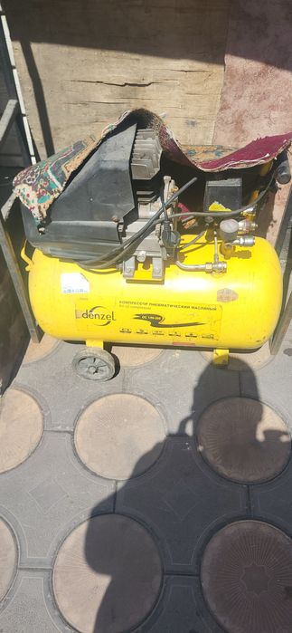 Продам Компрессор