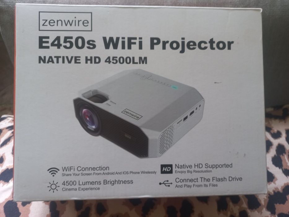 Proiector ZENWIRE E450s