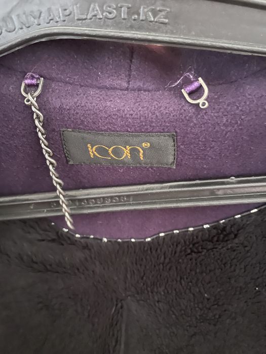 Продам кашемировое пальто б/у