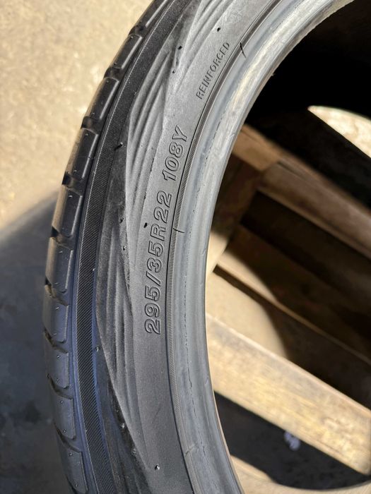 Anvelopa Vara 295/35 R22 - Yokohama Advan S.T.