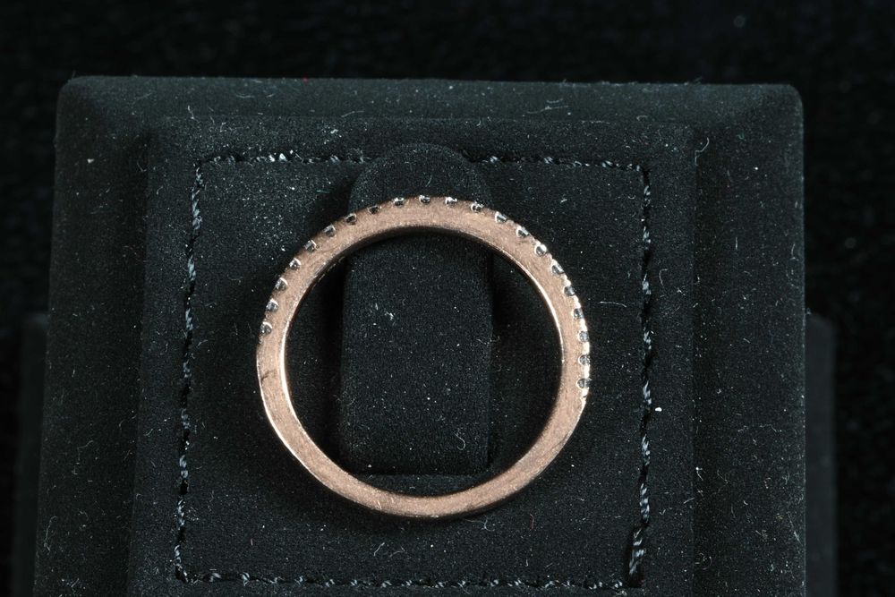 Златен Пръстен Халка 375 (9К) с 21 диаманта , Размер 53