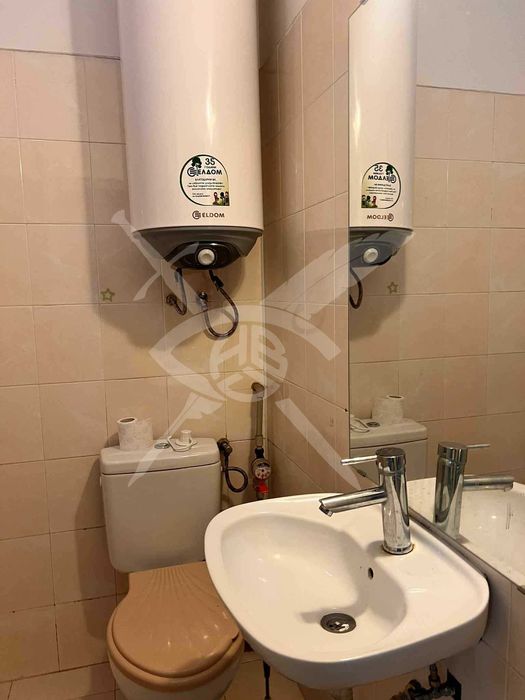 Дава се под наем Двустаен апартамент в Варна, Цветен квартал - 54 кв.м за 400 € - Снимка #7