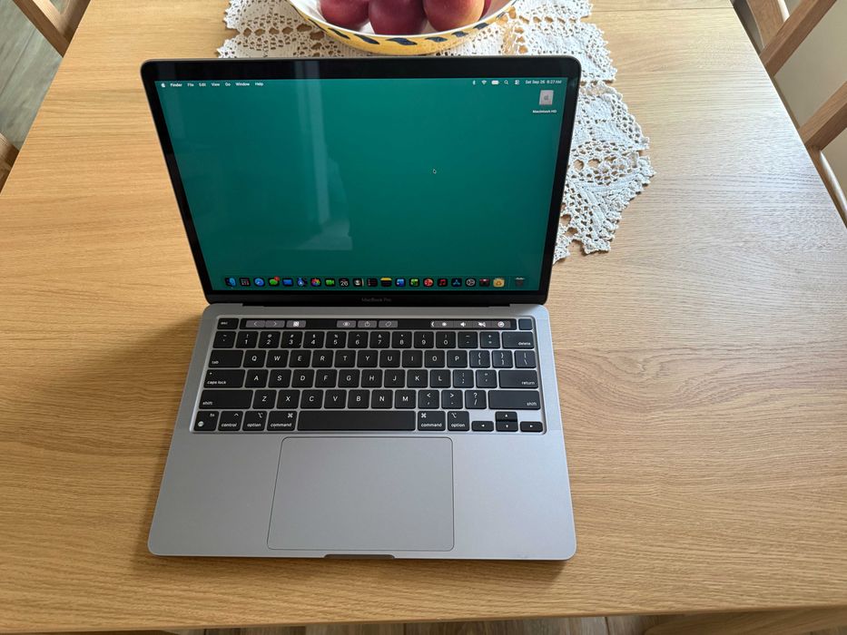 MacBook Pro 13 - inch, 2020, M1, Touch Bar, 512 GB, 16 GB RAM — миниатюра 3