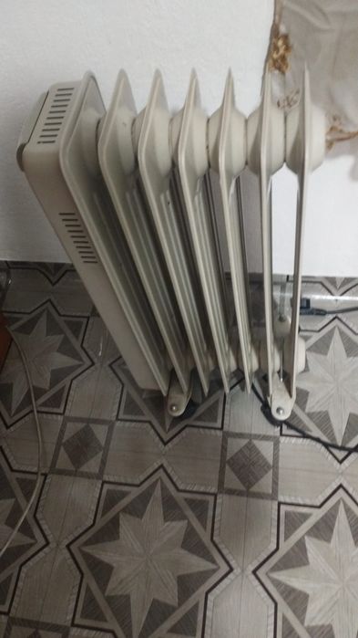 Calorifer electric pe ulei