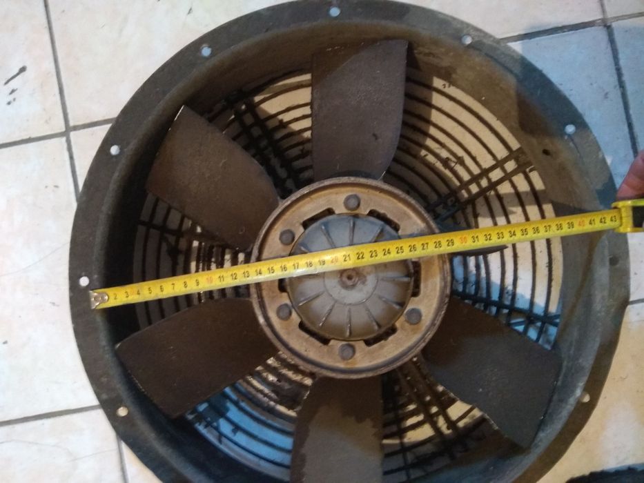 Продаются кател , вытяжка