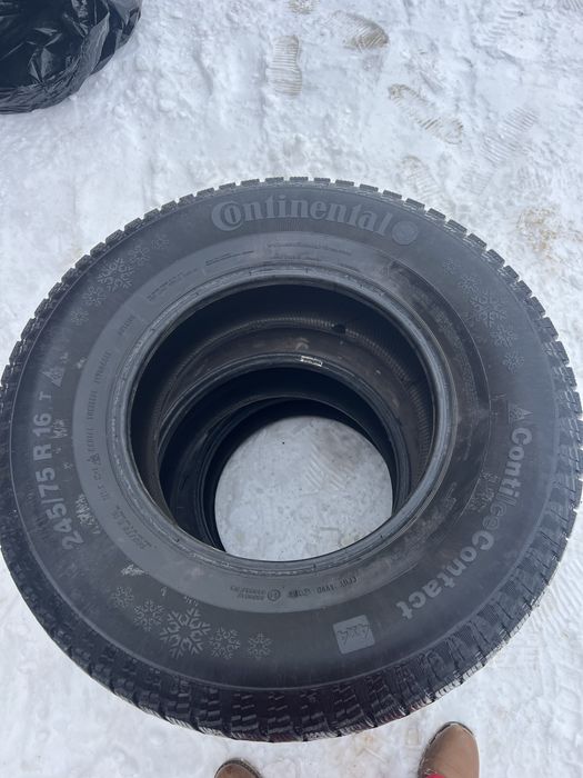 Шины 245/75/16 Continental зима шипы