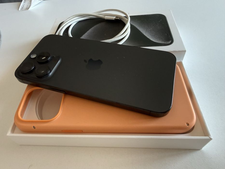 Iphone 15 Pro Max 256 gb  Black Titanium
