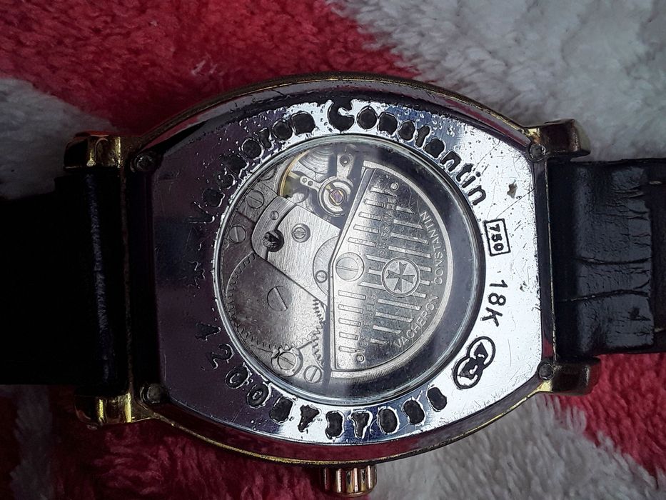 Швейцарские проба(750)позолоченные часы