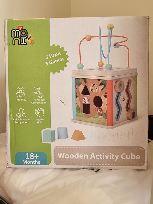 Дървен сортер куб Moni