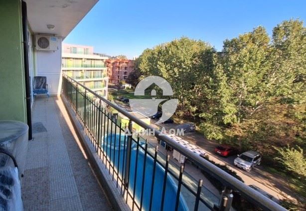 Продава се Тристаен апартамент в к.к. Слънчев бряг - 110 кв.м за 855 €/кв.м - Снимка #8