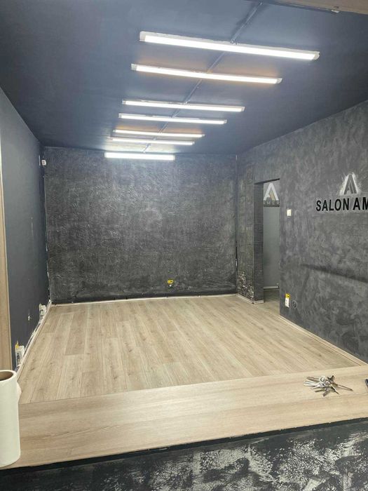 Spatiu Comercial 38mp vis-a-vis MEGA MALL, Parter, Stradal, 2 Intrari - SUPER VAD