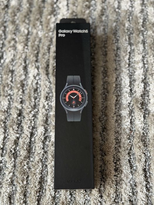 Умные часы Samsung Galaxy Watch 5 Pro