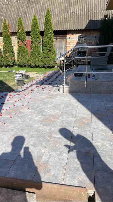 Amenajări interioare-exterioare