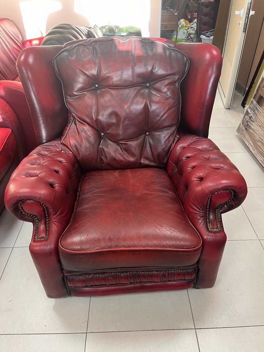 Честърфийлд фотьойл кресло Pegasus.