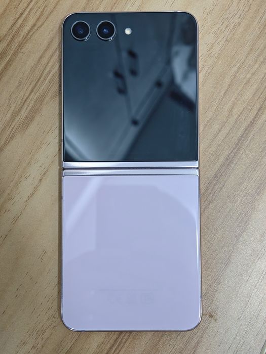 Samsung z flip 5