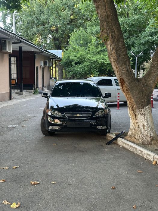 Gentra 2023 Elegant AT+ full Qora