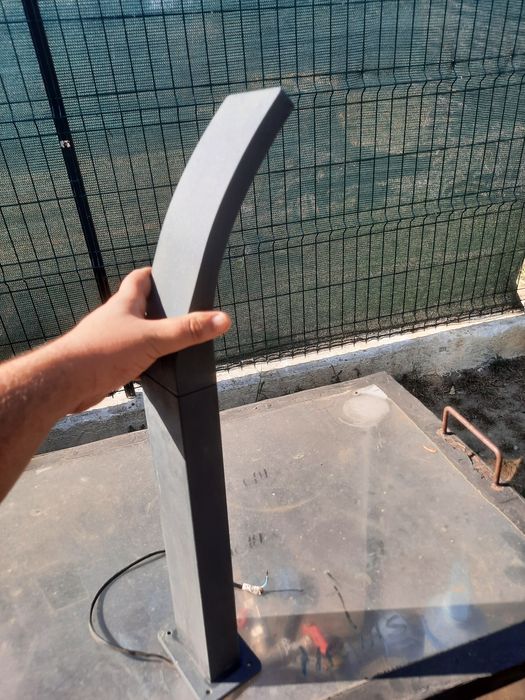 Lampa gradina curent
