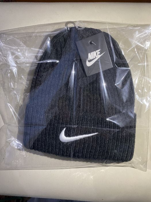 Fesuri diferite firme !