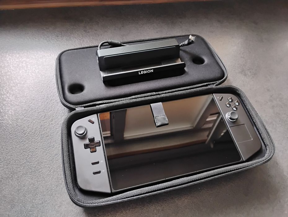 Laptop Consolă - Lenovo legion go - 1TB -  Z1 Extreme