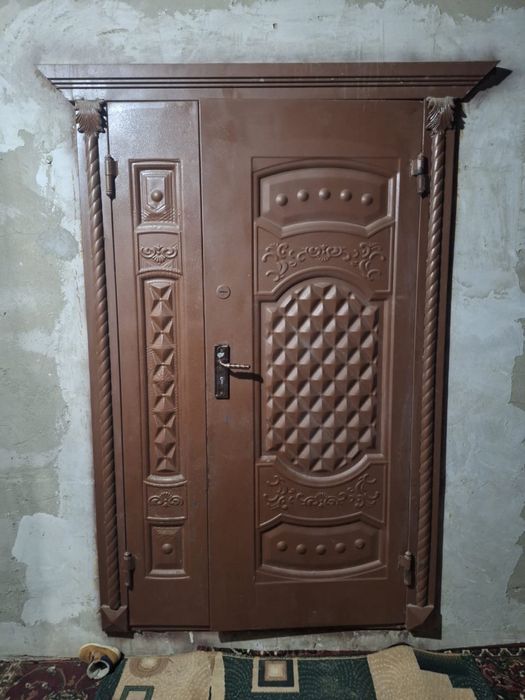 Входные двери железные