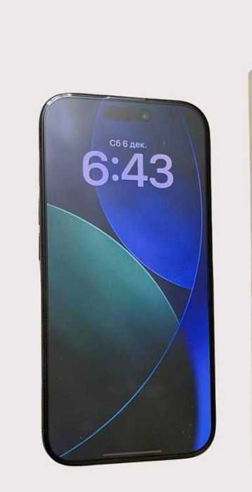 Iphone 16 pro 256, аккумулятор 100%