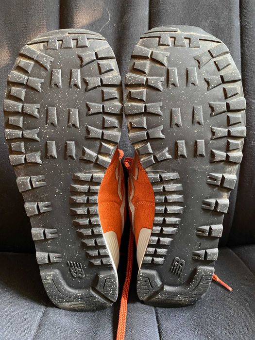 Adidasi alergare New Balance nr44