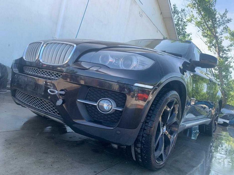 Dezmembrez bmw x6 3.5 SD biturbo 286 cp/bara fata x6/jante r22/