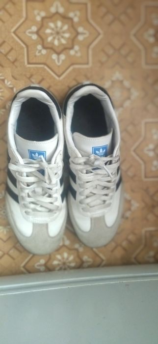 продам фирменные красовки