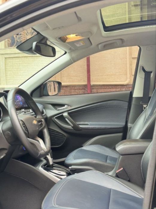 Продаёться Chevrolet Tracker Preimer !!!