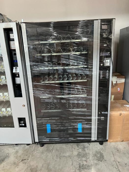 Automat de băuturi reci vendo g drink 9