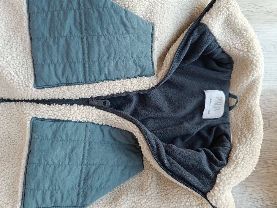 Jacheta Zara 3-4 ani