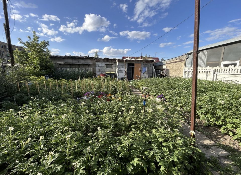 Продается дом возле ЦОНа (Пришахтинск)