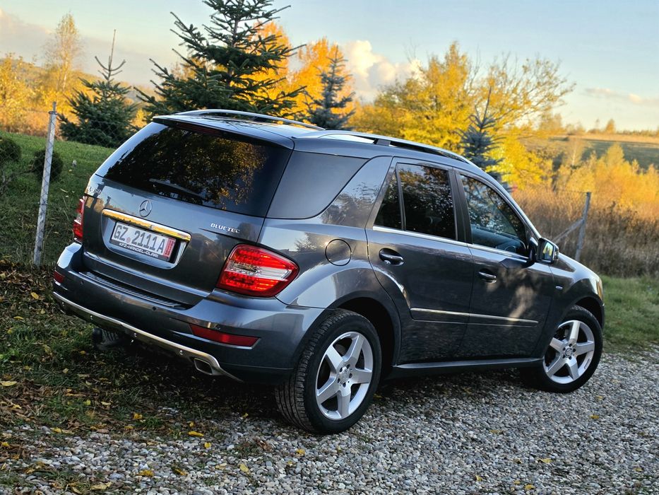 MERCEDES-BENZ ML-Class 2011 — imagine 3