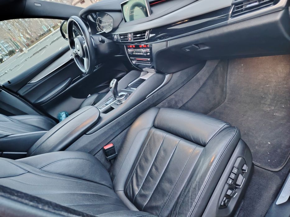 Vând X6-XDrive 2015