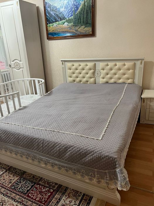 Спальный гарнитур