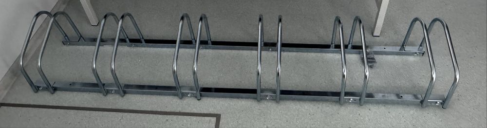 Нов паркинг багажник за 6 велосипеда