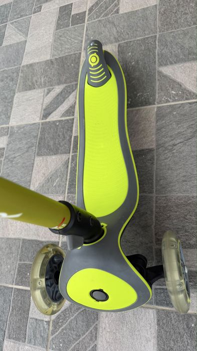 Trotineta Globber PRIMO Foldable Lights ca noua