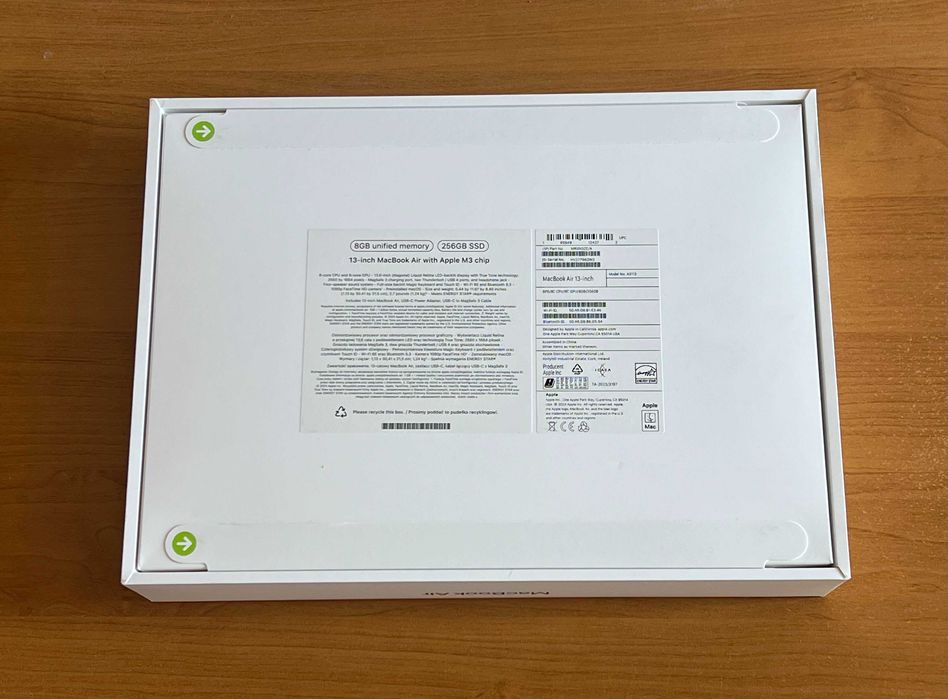Apple Macbook Air M3 13"/8GB/256GB - Чисто нов, запечатан
