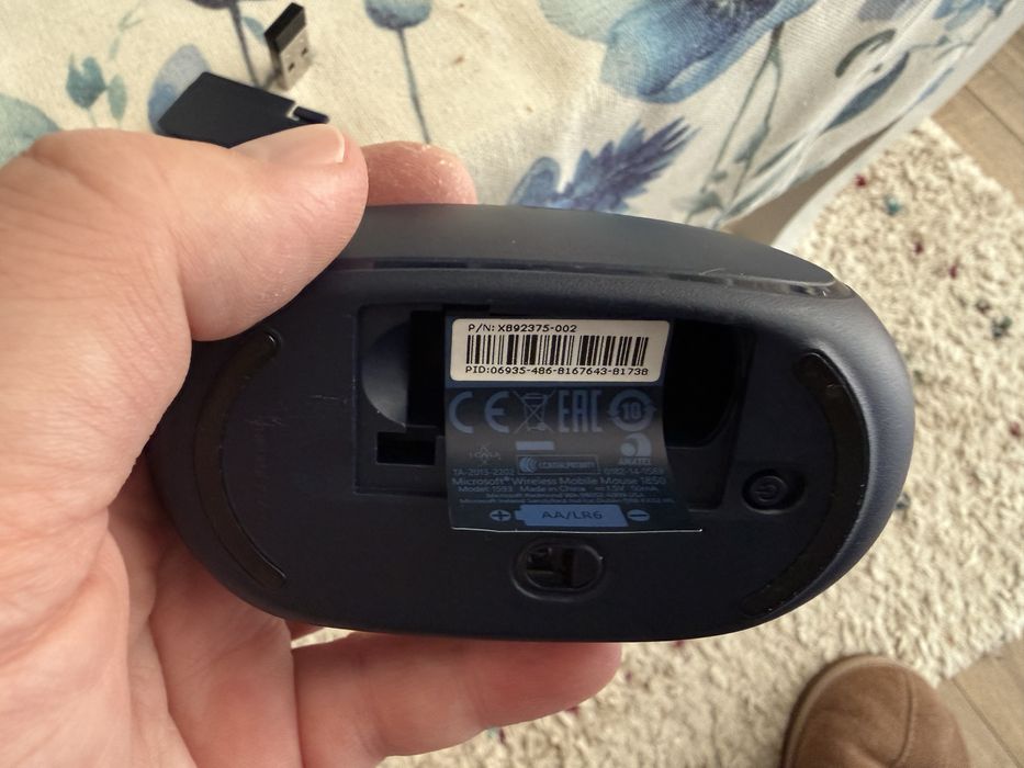 Безжична Мишка Microsoft 1850