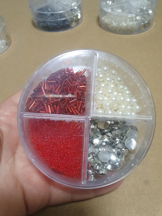 Комплект мъниста с пайети за бижута и декорации, Hobby Flora