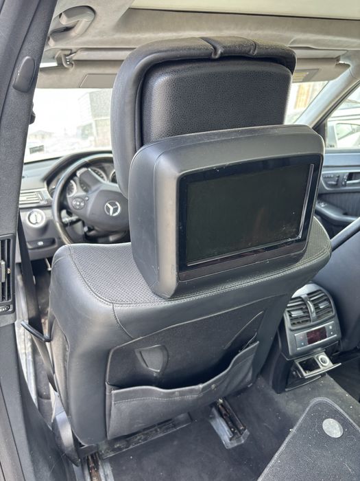 Interior Mercedes E Class 2011