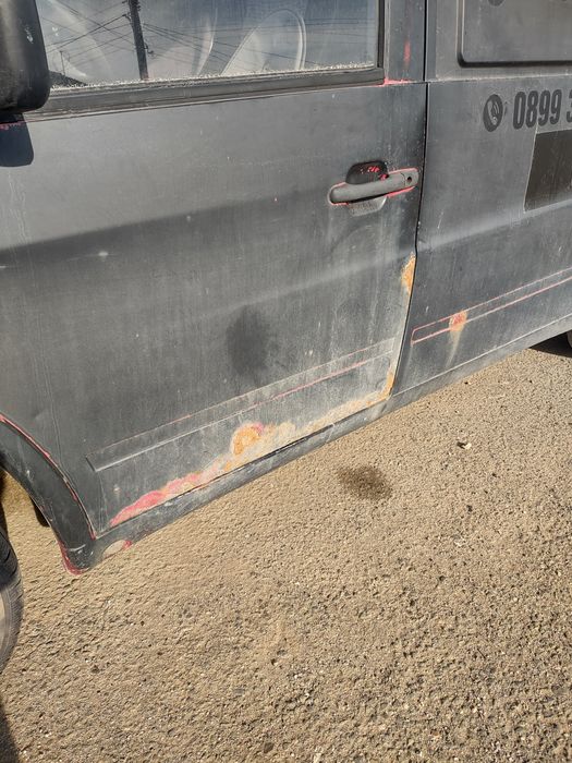 Мерцедес вито (работен бус)