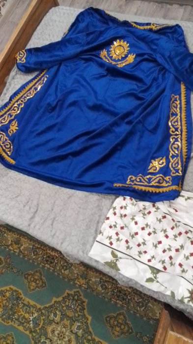 Продам национальный костюм