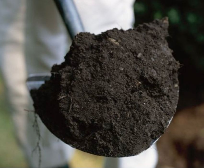 Чернозем в мешках