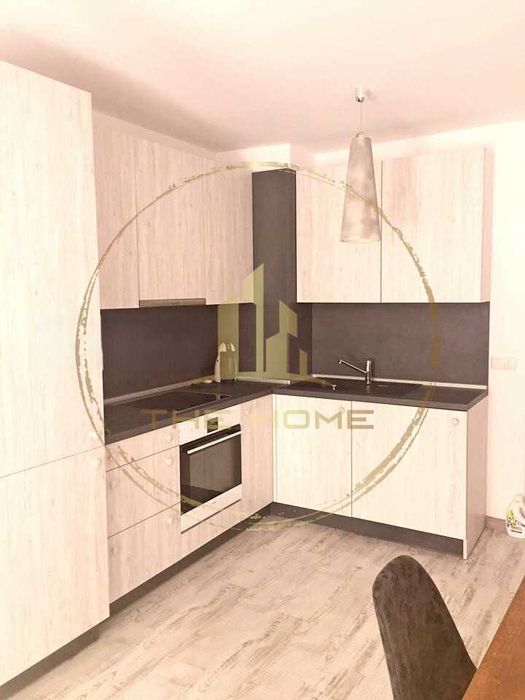 Дава се под наем Двустаен апартамент в Варна, Цветен квартал - 72 кв.м за 400 € - Снимка #1