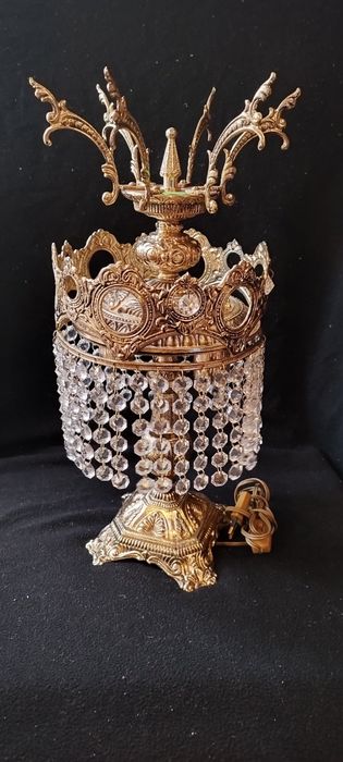 Амплиции, нощни лампи