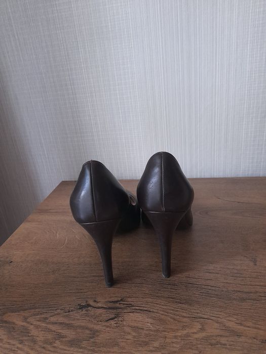 Emporio Armani дамски обувки 39 номер.