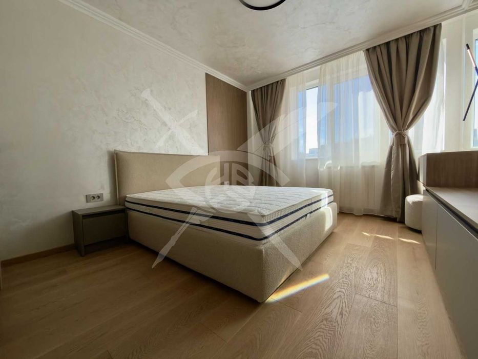 Дава се под наем Тристаен апартамент в София, Люлин 10 - 91 кв.м за 917.49 € - Снимка #5