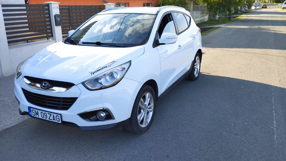 Vând Hyundai ix 35 .motorizare diesel de 1.7 crdi.stare foarte buna. An fabricație 2011 mașină personala
